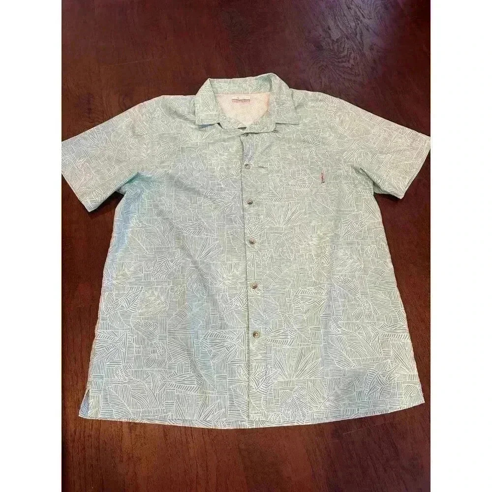 Columbia Sportswear Men's Shirt‎